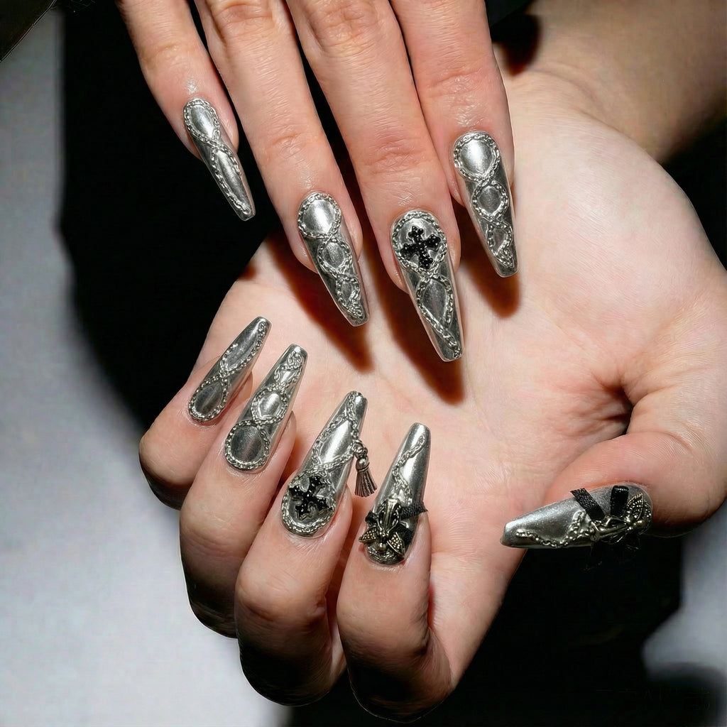 Silver Magic Mirror Nail