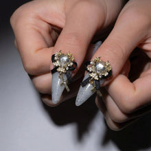 Load image into Gallery viewer, Romantic Nail